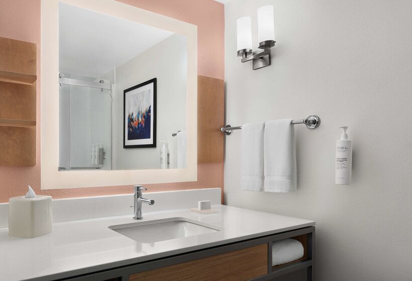 هتل Hilton Garden Inn Beaufort