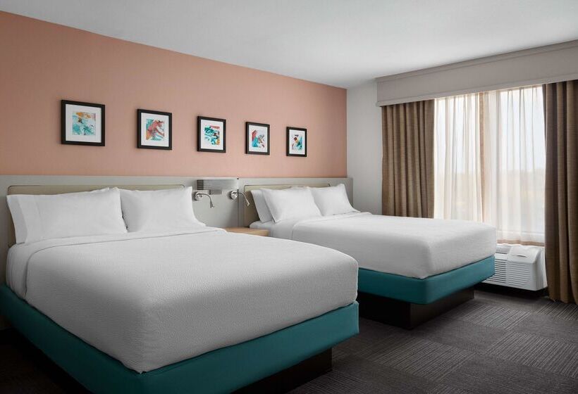 هتل Hilton Garden Inn Beaufort