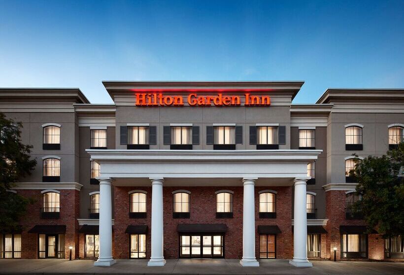 هتل Hilton Garden Inn Beaufort