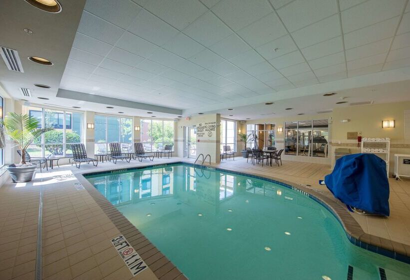 هتل Hilton Garden Inn Columbia/harbison