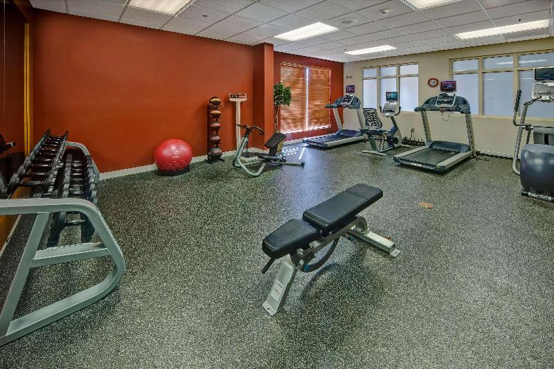 هتل Hilton Garden Inn Indianapolis Northeast/fishers