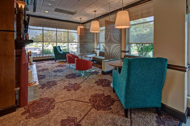 هتل Hilton Garden Inn Indianapolis Northeast/fishers