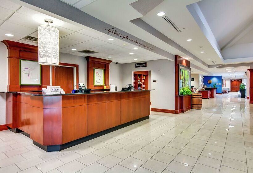 هتل Hilton Garden Inn Louisville/northeast