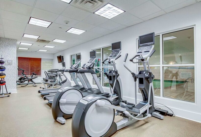 هتل Hilton Garden Inn Louisville/northeast