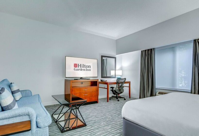 هتل Hilton Garden Inn Louisville/northeast