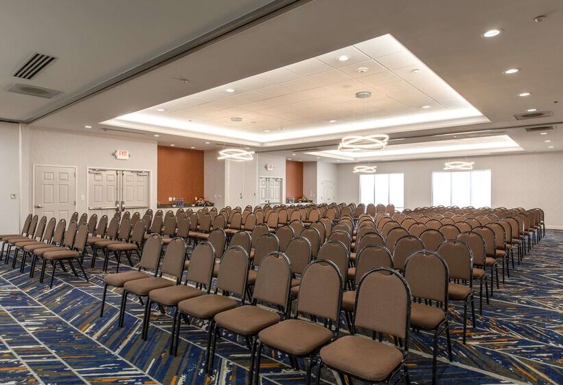 فندق Hilton Garden Inn Lynchburg