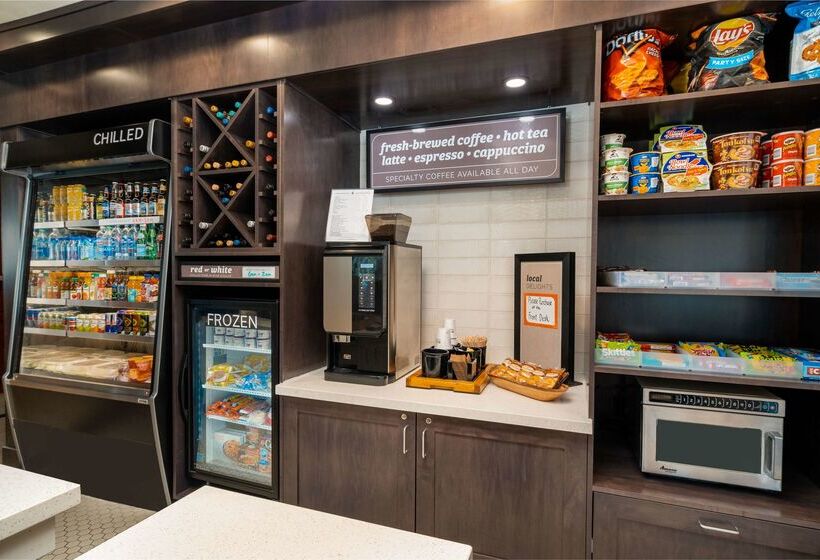 בית מלון כפרי Hilton Garden Inn Ontario/rancho Cucamonga