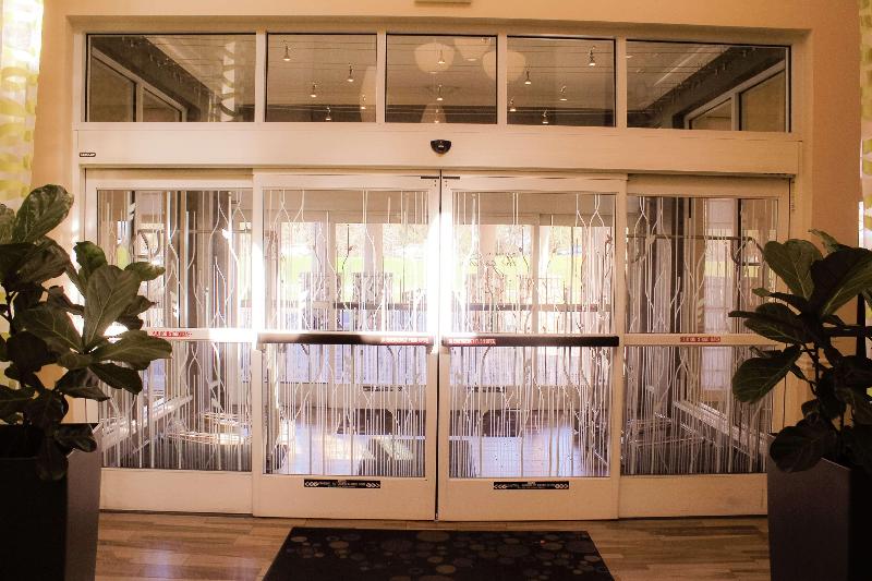 فندق Hilton Garden Inn Redding