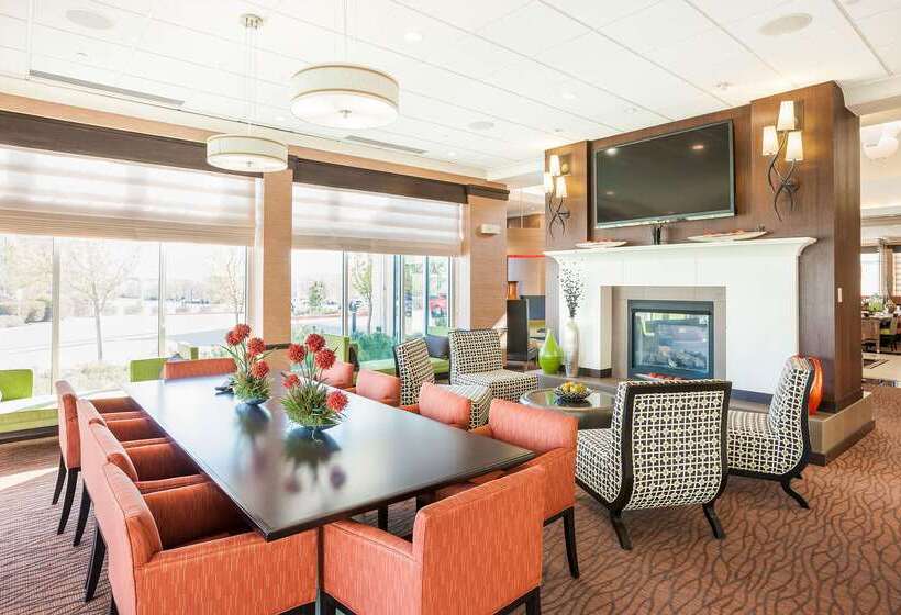 בית מלון כפרי Hilton Garden Inn Salt Lake City/layton