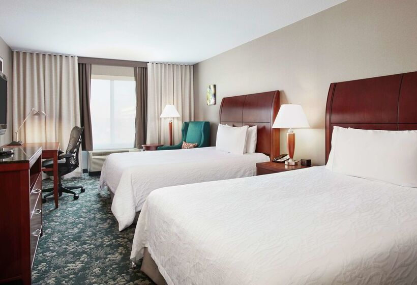 هتل Hilton Garden Inn Schaumburg