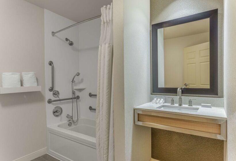 Отель Hilton Garden Inn St Charles
