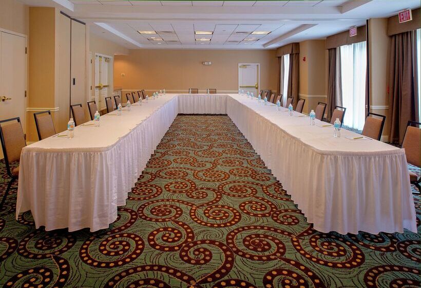 فندق Hilton Garden Inn St. Louis/o Fallon Mo