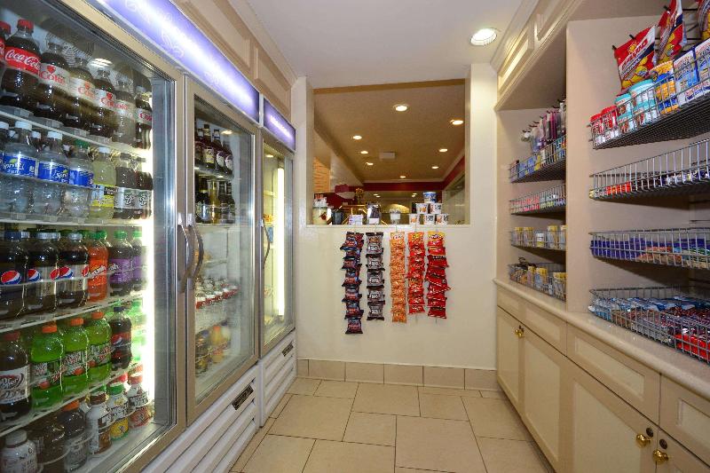 فندق Hilton Garden Inn Tulsa Airport