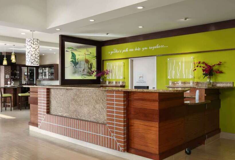 هتل Hilton Garden Inn Wisconsin Dells
