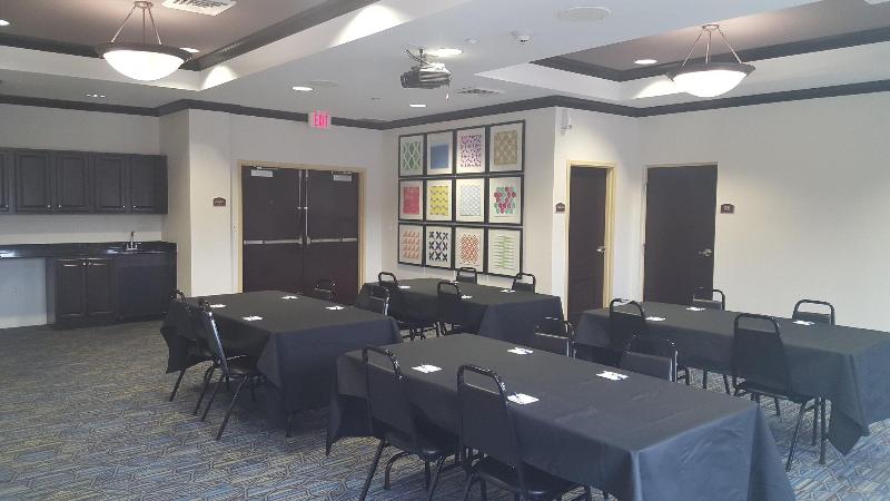 Holiday Inn Express Hotel & Suites Tampa Usf Busch Gardens, An Ihg