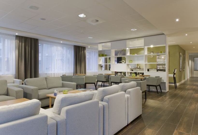 هتل Holiday Inn Express Amsterdam   Schiphol, An Ihg