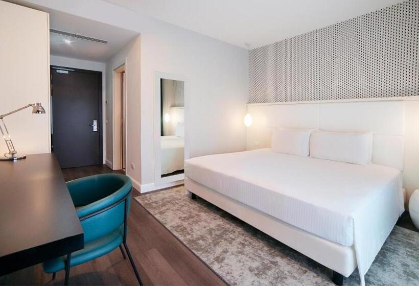 בית מלון כפרי Holiday Inn Nola   Naples Vulcano Buono, An Ihg