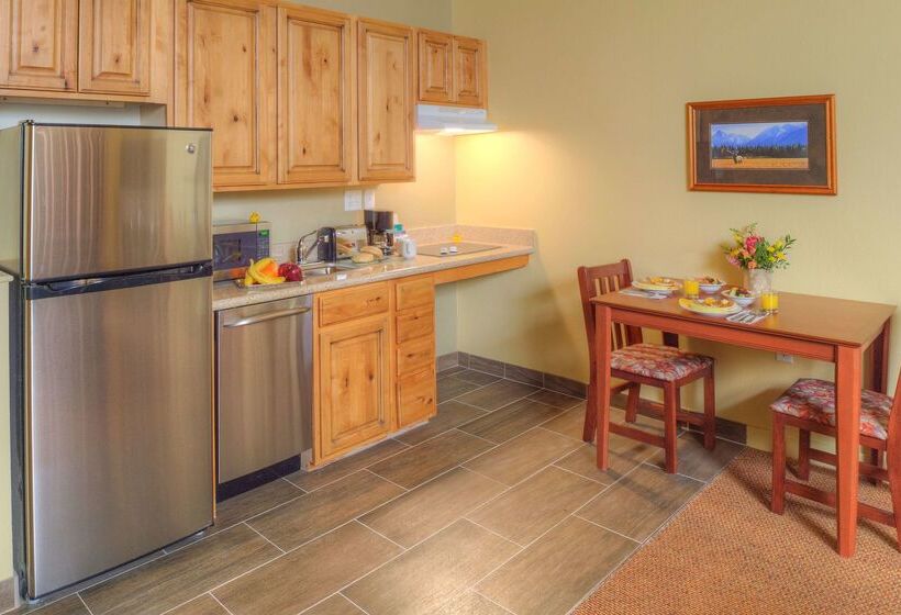 هتل Homewood Suites By Hilton Jackson