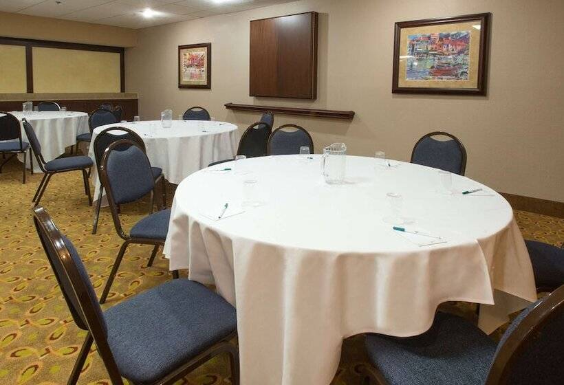 هتل Homewood Suites By Hilton Sarasota