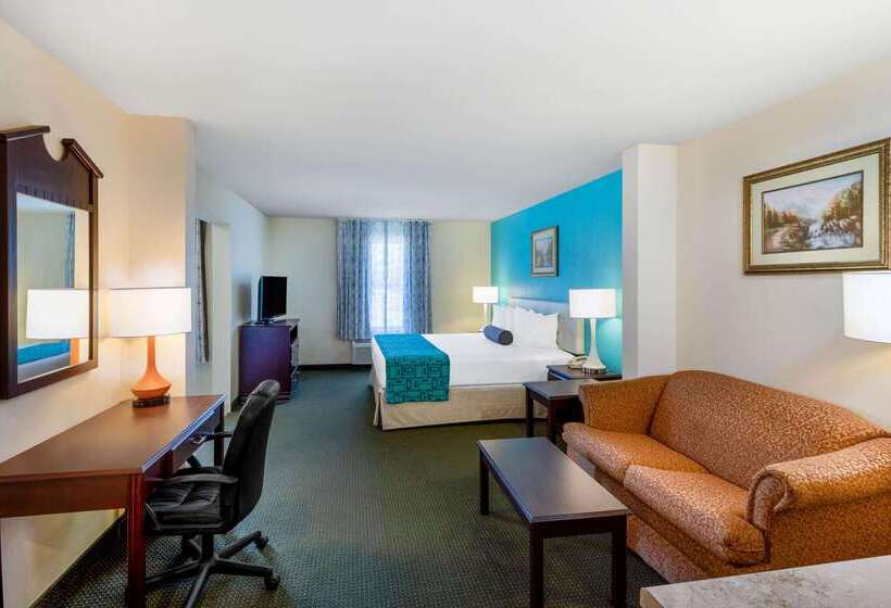 فندق Howard Johnson By Wyndham Houma