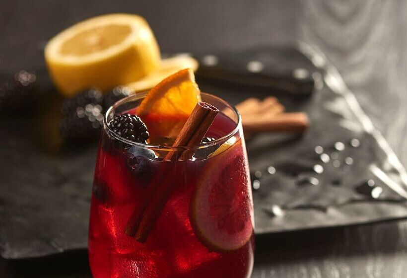 هتل Hyatt Place Herndon Dulles Airport   East