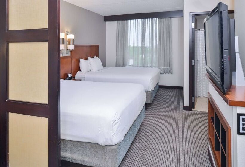 هتل Hyatt Place Herndon Dulles Airport   East