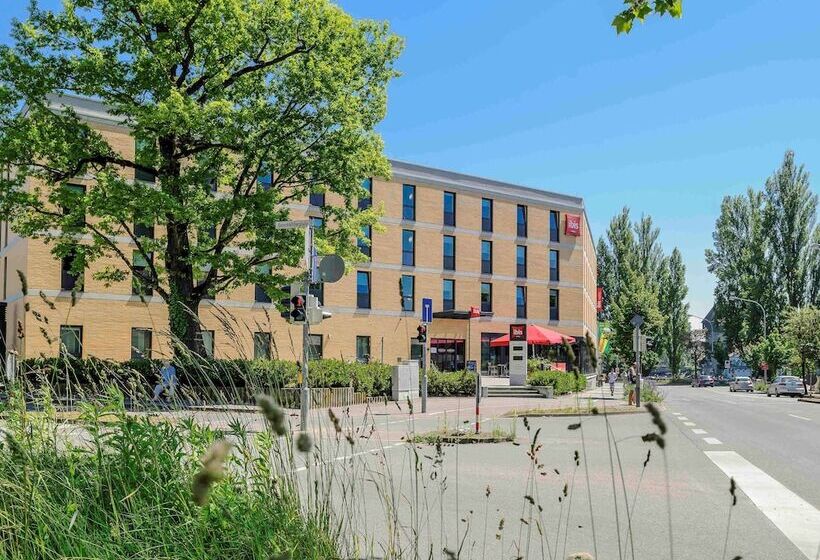 هتل Ibis Konstanz