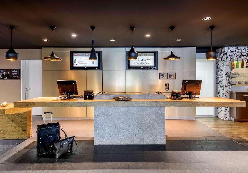 هتل Ibis Konstanz