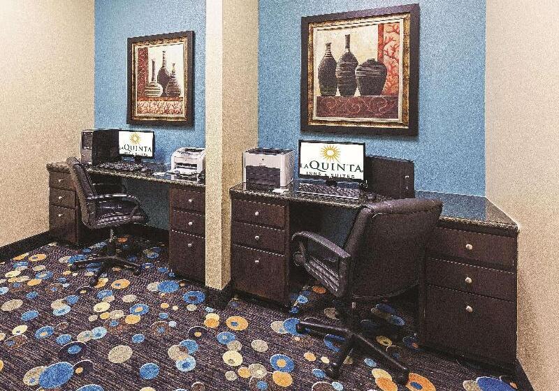 Fotos del hotel La Quinta By Wyndham Houston Hobby Airport:  5