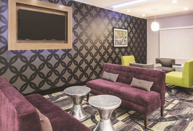 هتل La Quinta By Wyndham Milledgeville
