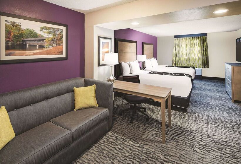 هتل La Quinta Inn & Suites By Wyndham Milledgeville