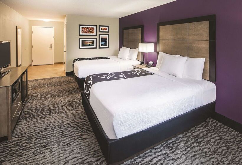 هتل La Quinta By Wyndham Milledgeville
