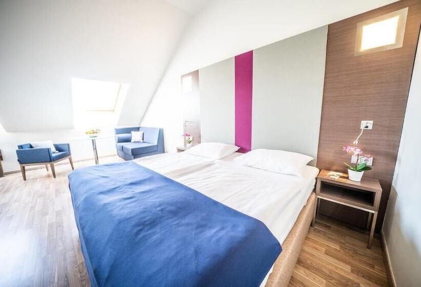 Fotos del hotel Orangerie:  3