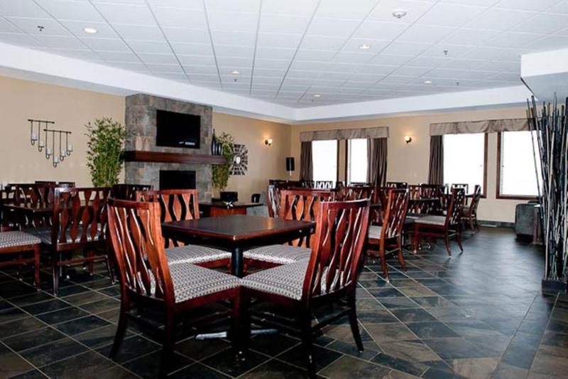 فندق Paradise Inn And Suites