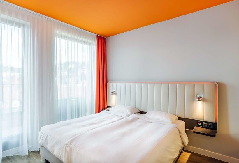 Hotell Park Inn By Radisson Stuttgart