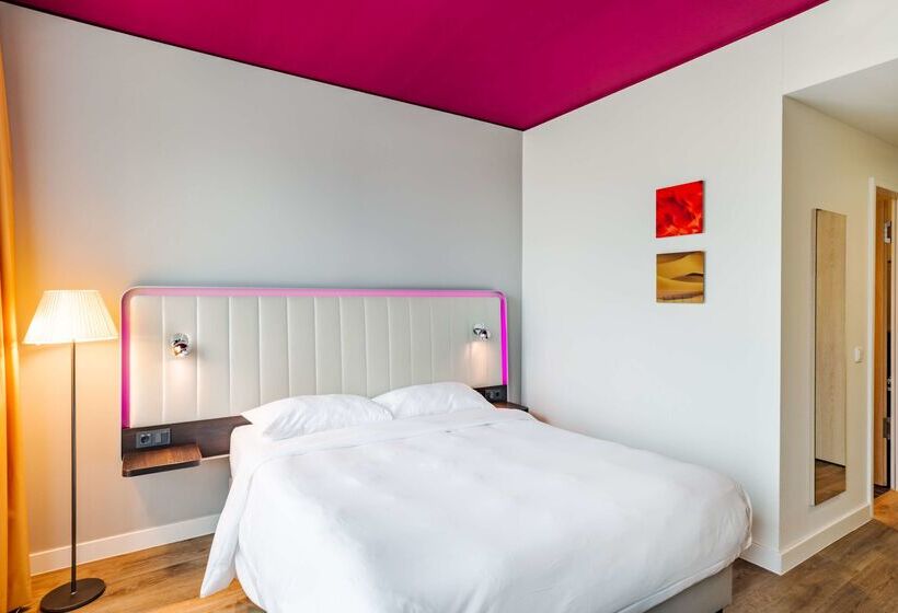 Hotell Park Inn By Radisson Stuttgart