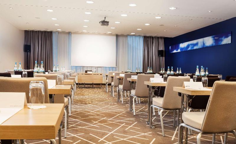 Fotos del hotel Park Inn By Radisson Stuttgart:  4