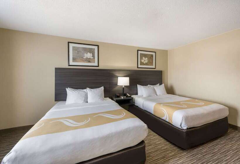 Hotel Quality Inn And Suites Fishkill South Near I84