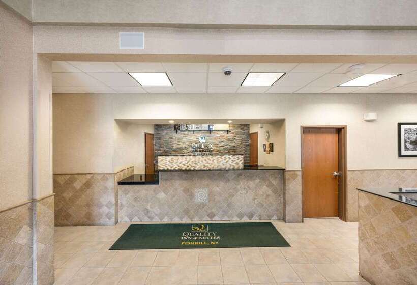 هتل Quality Inn & Suites Fishkill South Near I 84