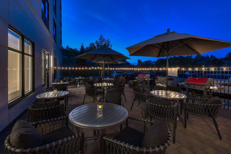 هتل Towneplace Suites By Marriott Sudbury