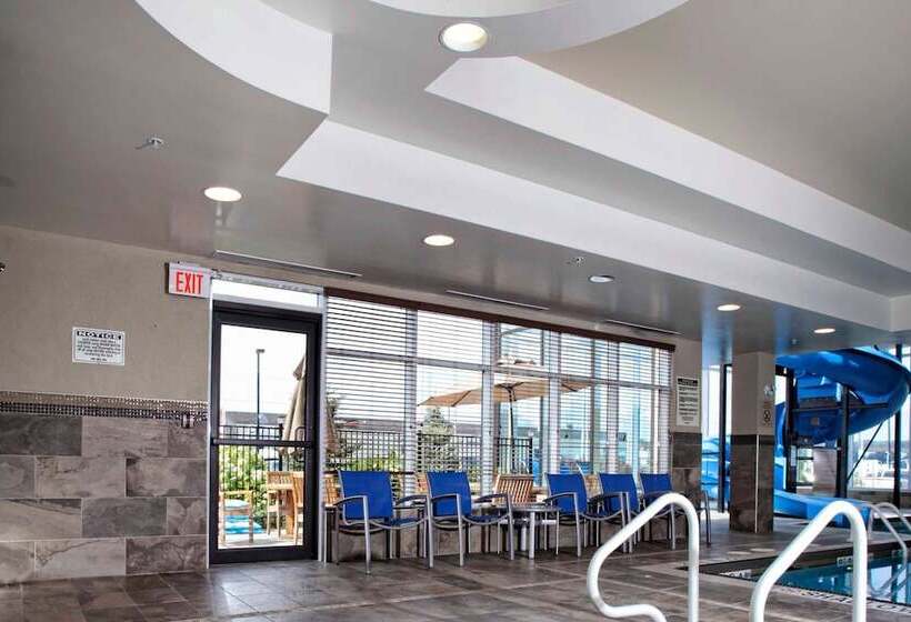 هتل Towneplace Suites By Marriott Sudbury