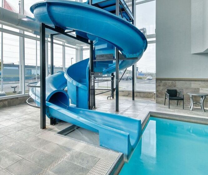 هتل Towneplace Suites By Marriott Sudbury
