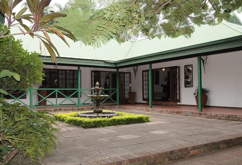 בית מלון כפרי Tzaneen Country Lodge