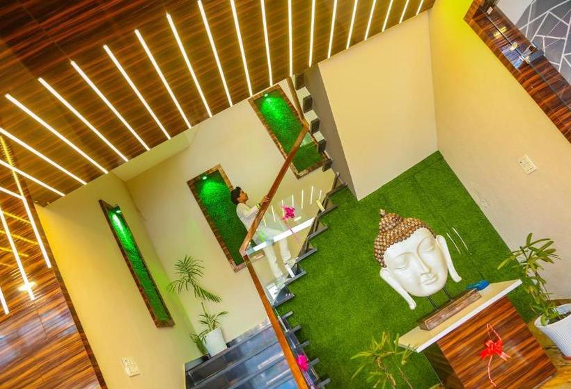 ホテル Ashirwad  And Resort