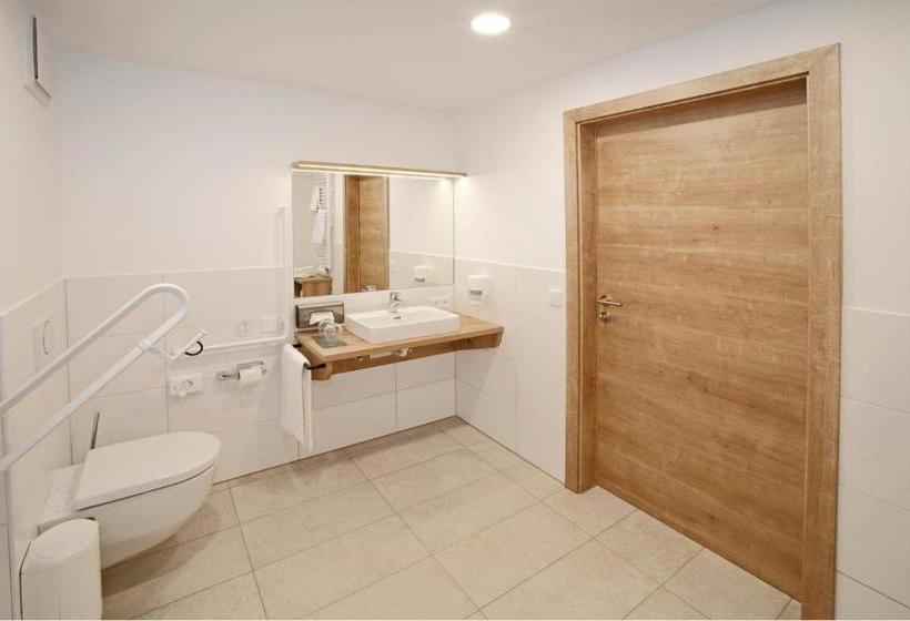 ホテル Gasthof Berger