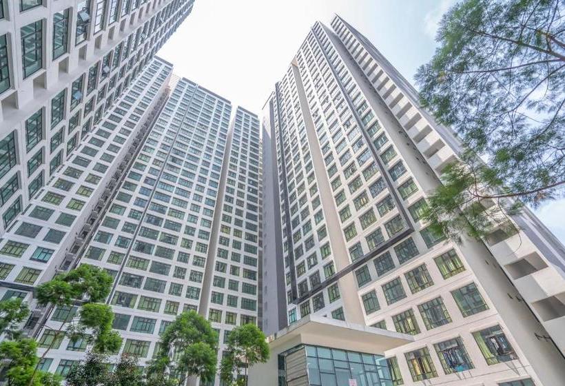 Отель Oyo 90182 D Summit Residence 1bhk