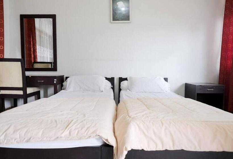 هتل Rumah Pahoman Syariah Mitra Reddoorz