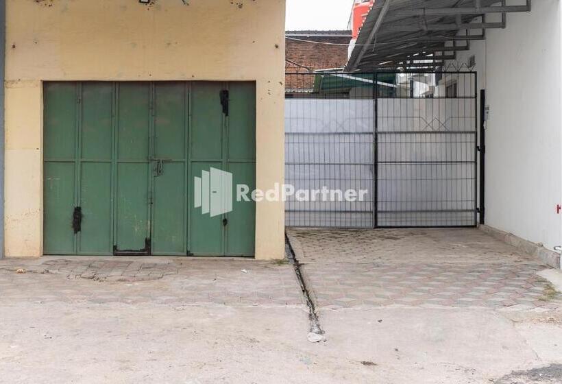 هتل Wisma Narada 2 Lampung Mitra Reddoorz