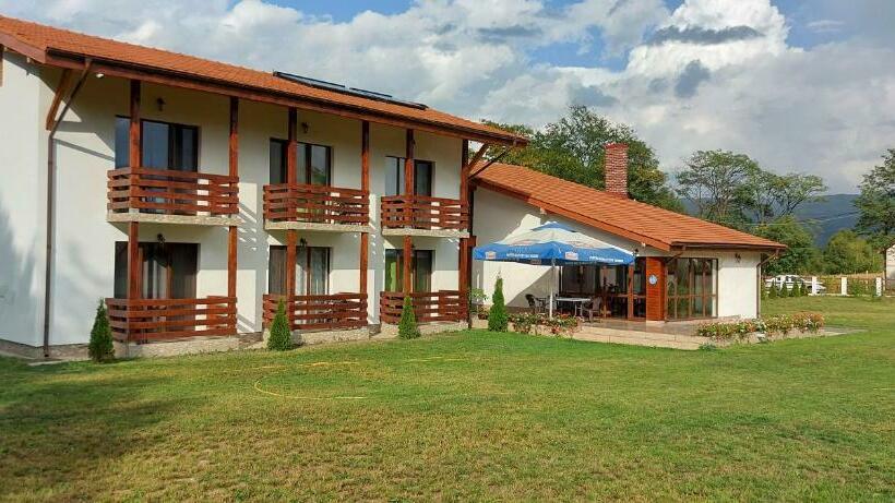 פנסיון Popasul Din Lunca