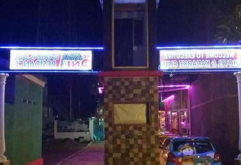 The One Hotel Gorontalo Mitra Reddoorz